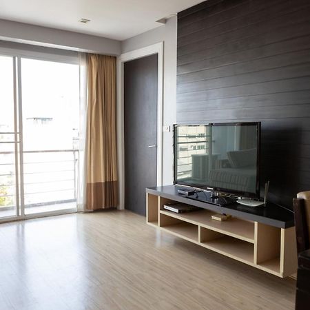 Go Inn Thonglor 23 โกอินน์ ทองหล่อ 23 X Бангкок Экстерьер фото
