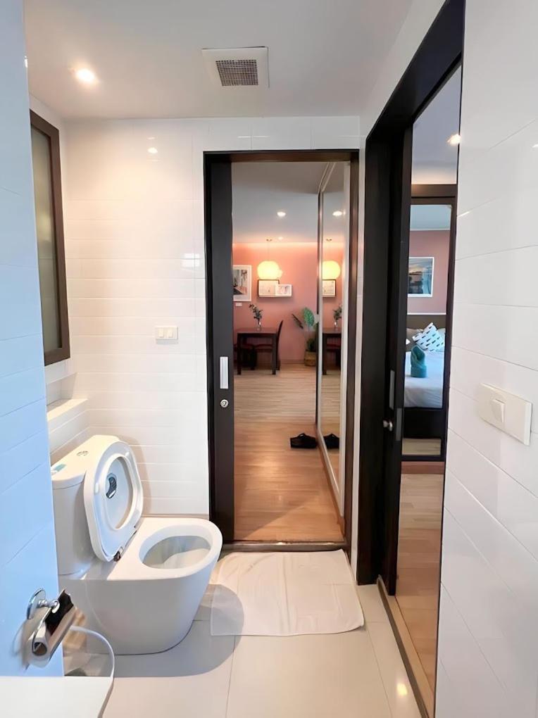 Go Inn Thonglor 23 โกอินน์ ทองหล่อ 23 X Бангкок Экстерьер фото
