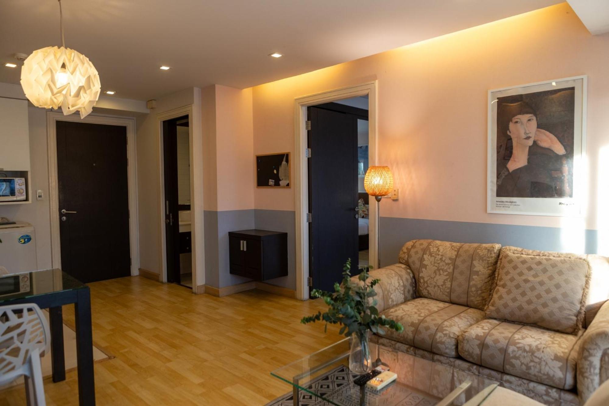 Go Inn Thonglor 23 โกอินน์ ทองหล่อ 23 X Бангкок Экстерьер фото