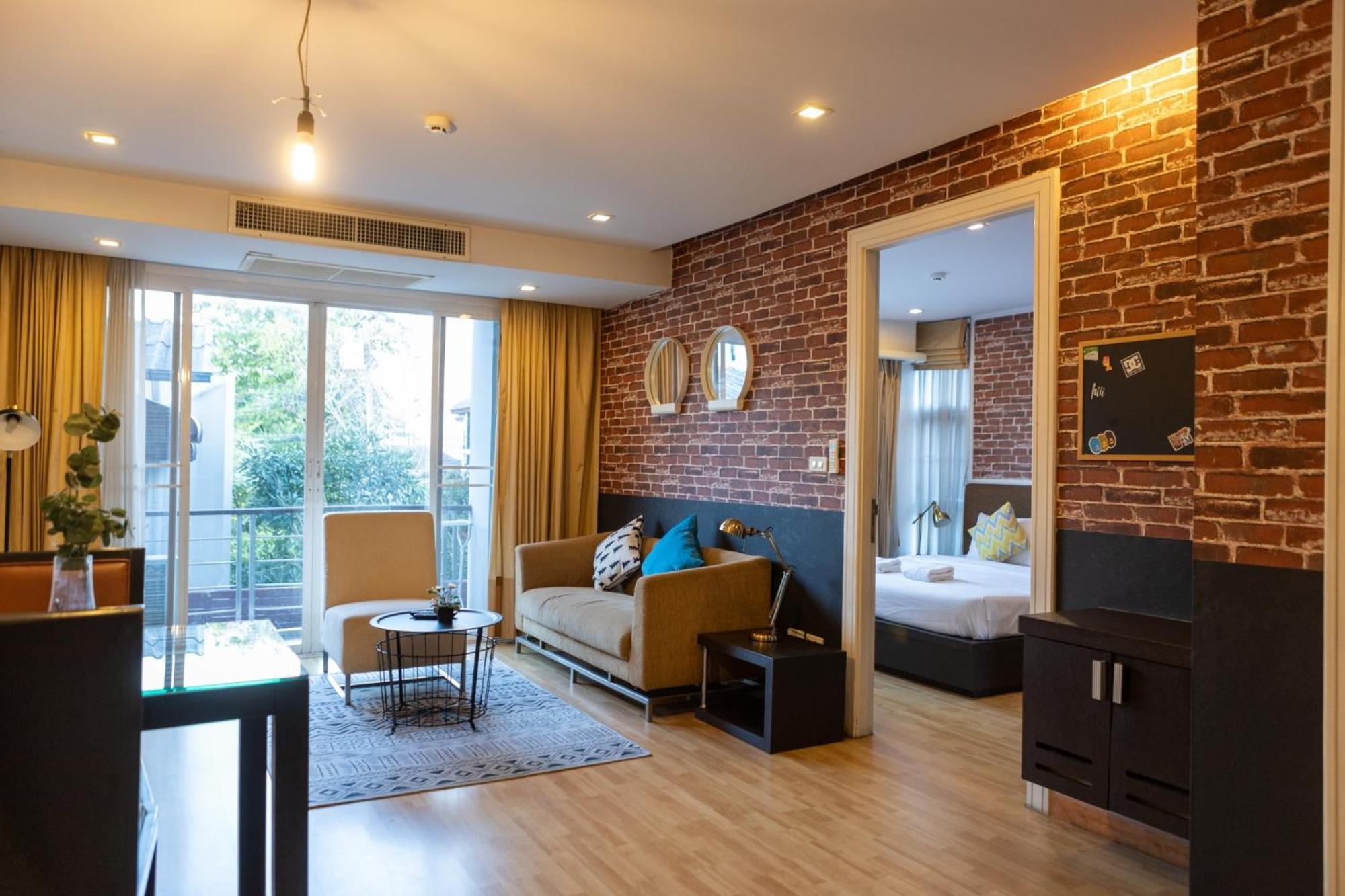 Go Inn Thonglor 23 โกอินน์ ทองหล่อ 23 X Бангкок Экстерьер фото